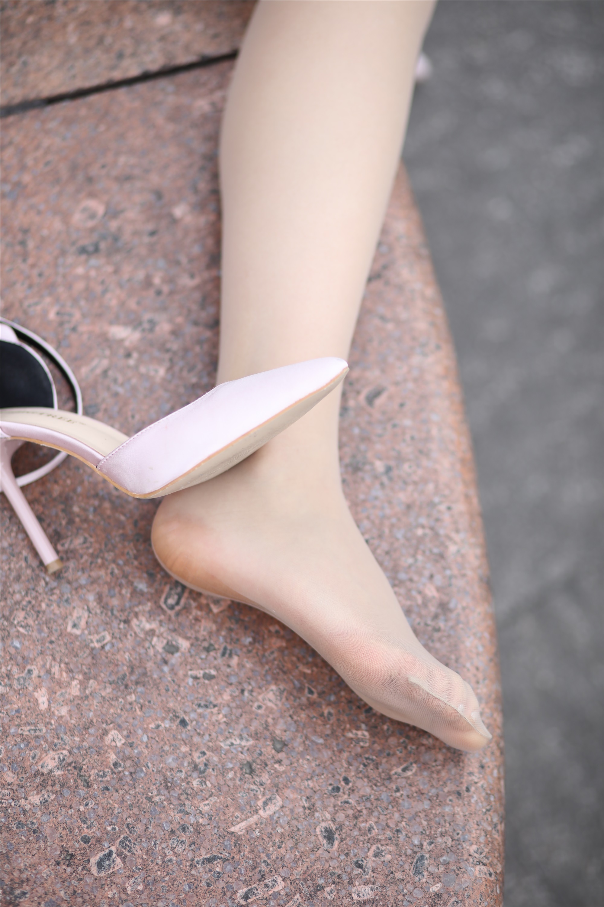 奈丝写真 NO.088 高高 闲逛小公园